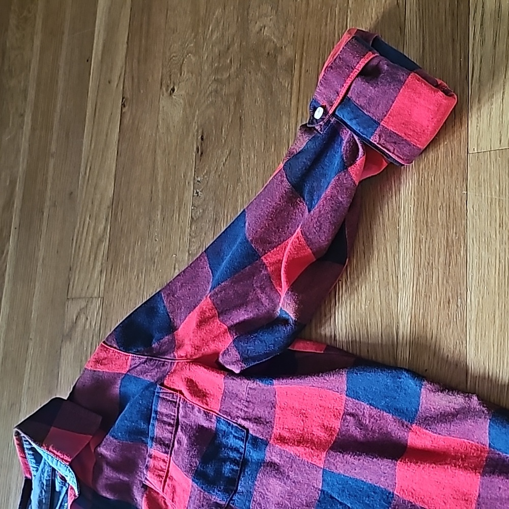 Tommy Hilfiger Red Plaid Flannel Shirt Long Sleeves Women's Size Medium - Picture 11 of 14